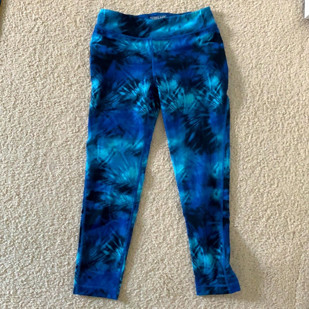 Kirkland Signature leggings